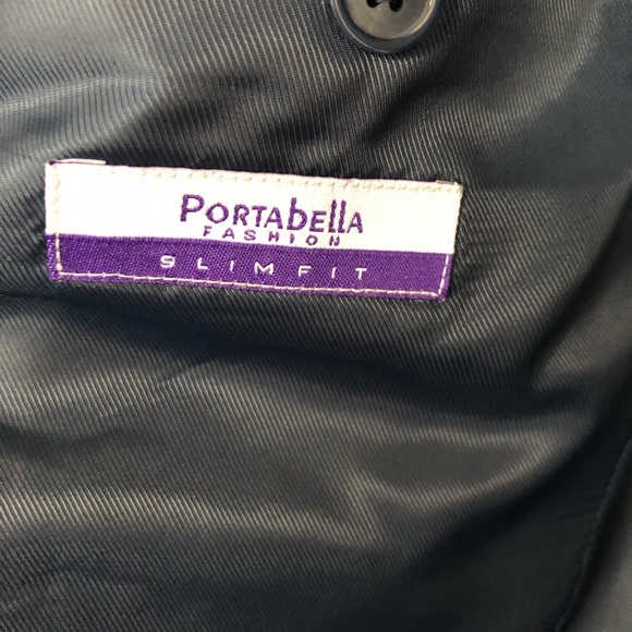 Two piece slim-fit blue tuxedo with black collar - Picture 2 of 2